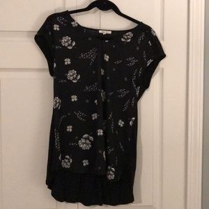 Black and white floral top